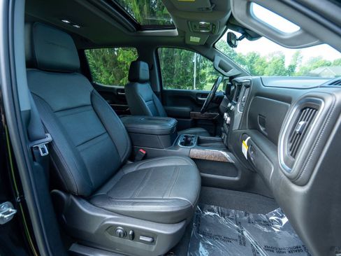 Used 2019 GMC Sierra 1500 Denali w/ Denali Ultimate Package AWD/4WD image 22