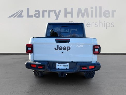 New 2026 Jeep Gladiator Rubicon w/ Safety Group image 4