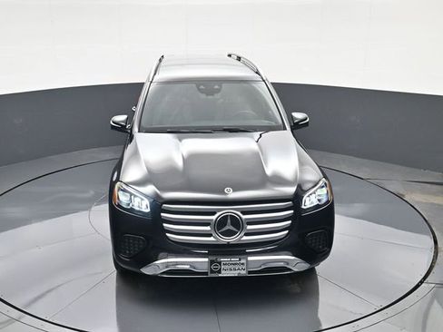 Used 2025 Mercedes-Benz GLS 450 4MATIC image 29