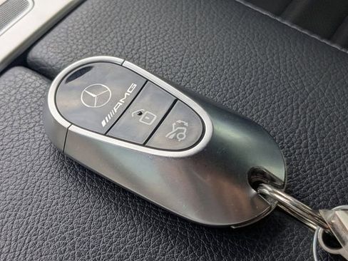 Used 2024 Mercedes-Benz C 43 AMG 4MATIC Sedan image 31