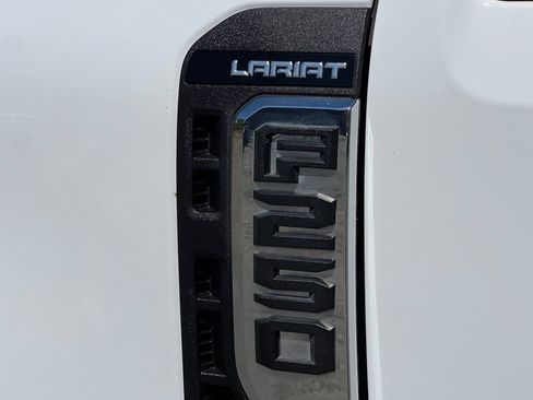 Certified 2023 Ford F250 Lariat w/ Chrome Package AWD/4WD image 27