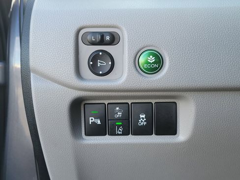 Used 2019 Honda Pilot Touring image 21