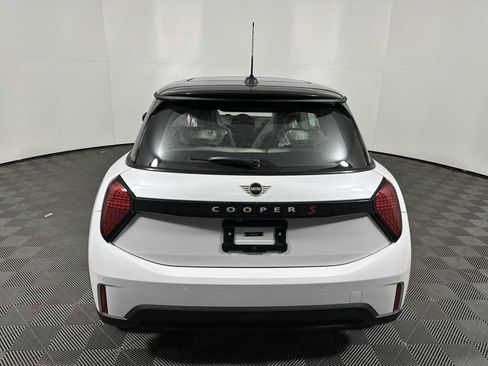 New 2026 MINI Cooper S image 2