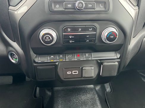 Used 2025 GMC Sierra 1500 Pro w/ Pro Value Package AWD/4WD image 29