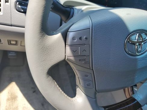 Used 2008 Toyota Avalon Limited FWD image 14