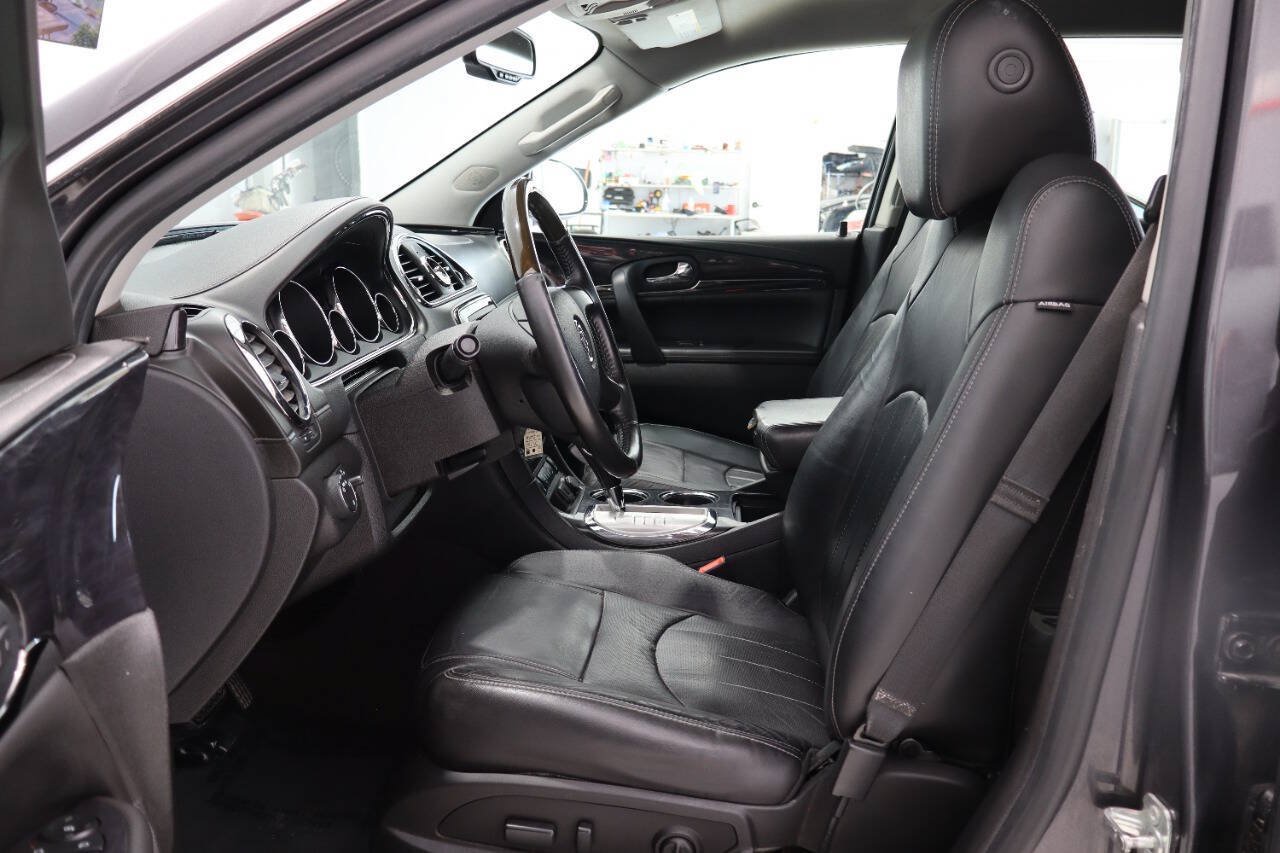 Used 2016 Buick Enclave Leather FWD image 16