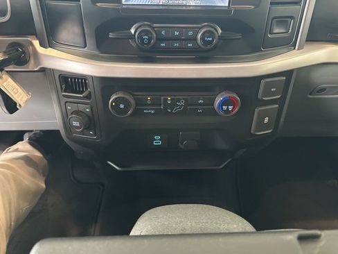 Used 2023 Ford F150 XLT image 12