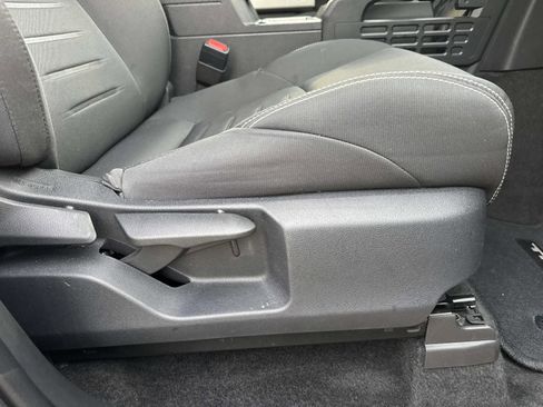 Used 2024 Toyota Tacoma image 12