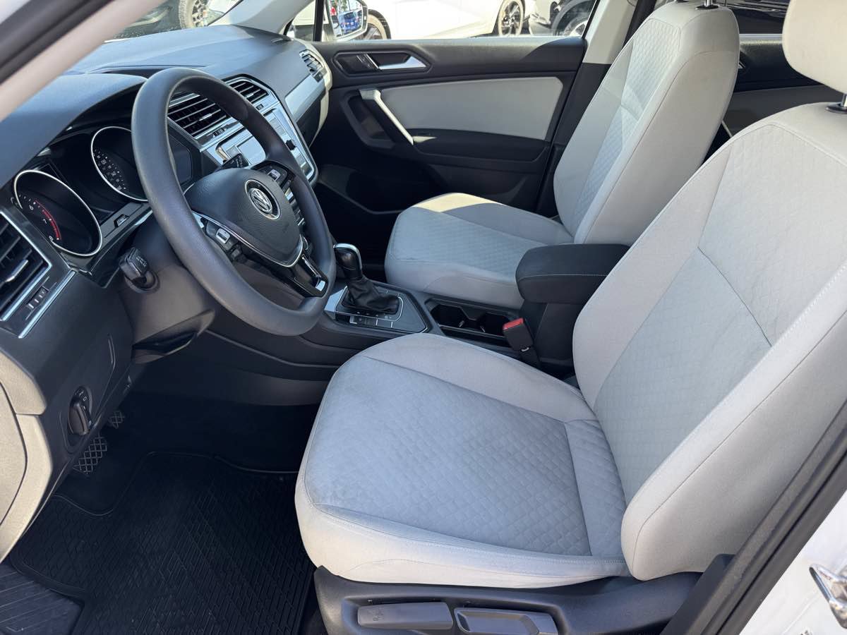 Used 2021 Volkswagen Tiguan S FWD image 24