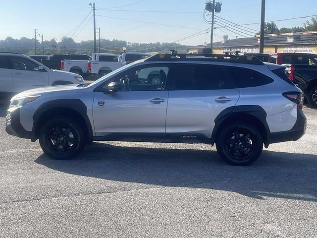 Used 2025 Subaru Outback Wilderness AWD/4WD image 7