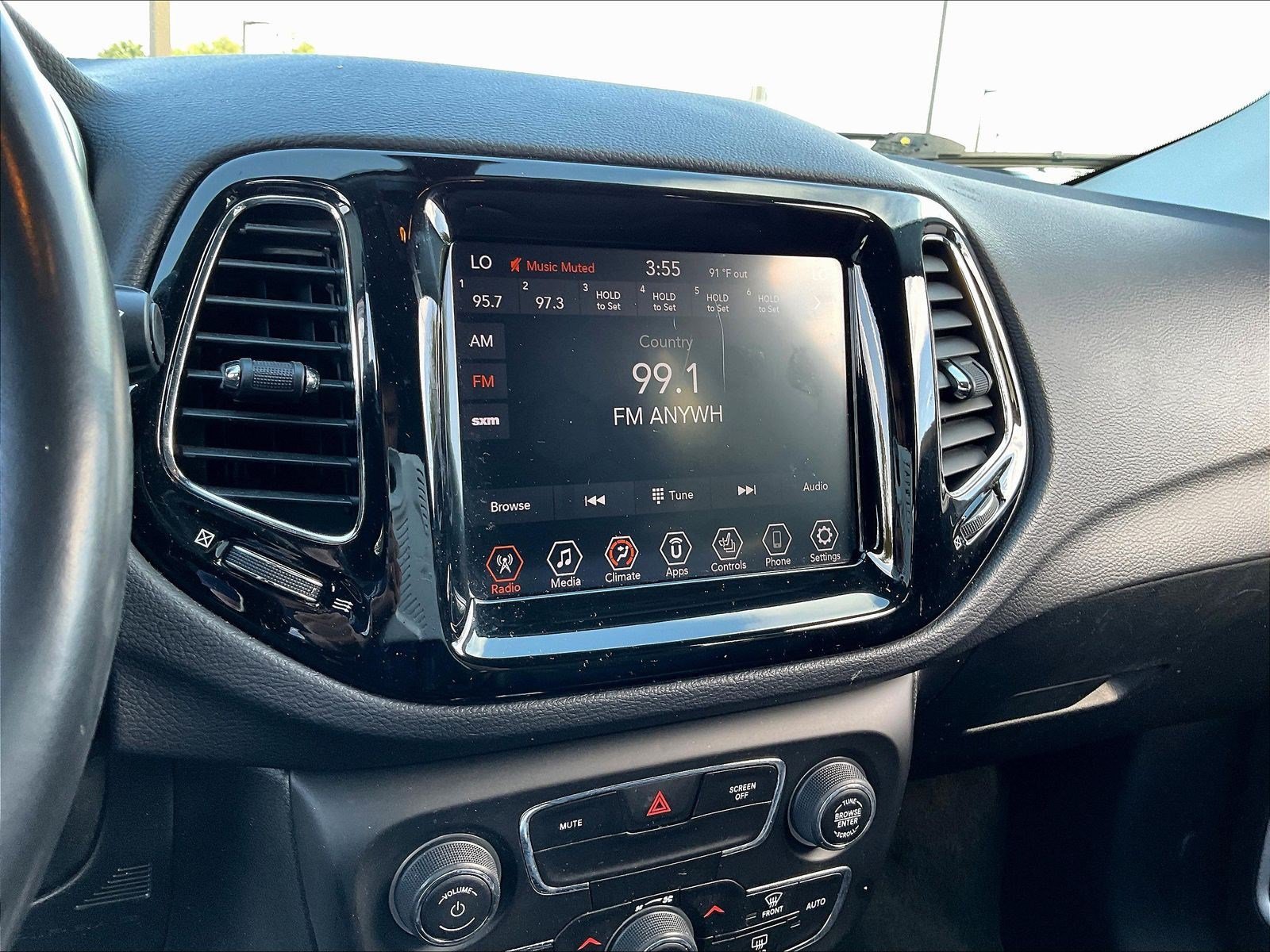Used 2020 Jeep Compass Limited AWD/4WD image 15