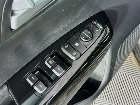 Used 2021 Kia Sportage SX image 21