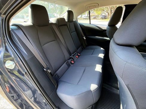 Certified 2024 Toyota Corolla LE image 22