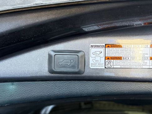 Used 2016 Toyota RAV4 XLE image 35