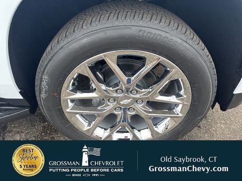 New 2026 Chevrolet Suburban Premier AWD/4WD image 24