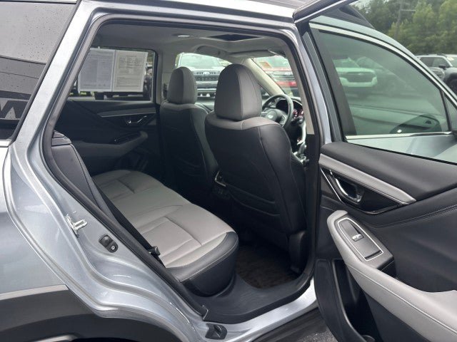 Certified 2024 Subaru Outback Limited AWD/4WD image 39