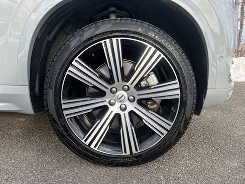 Certified 2025 Volvo XC90 T8 Ultra image 11