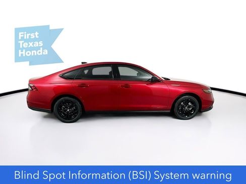 Certified 2025 Honda Accord SE image 10