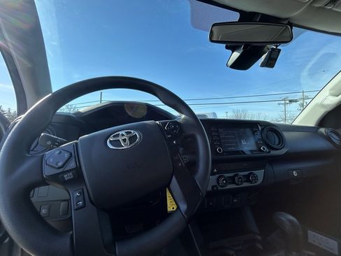 Used 2023 Toyota Tacoma SR image 14