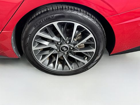 Used 2020 Hyundai Sonata Limited FWD image 11