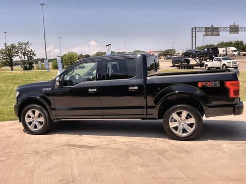 Used 2019 Ford F150 Platinum w/ Equipment Group 701A Luxury AWD/4WD image 4
