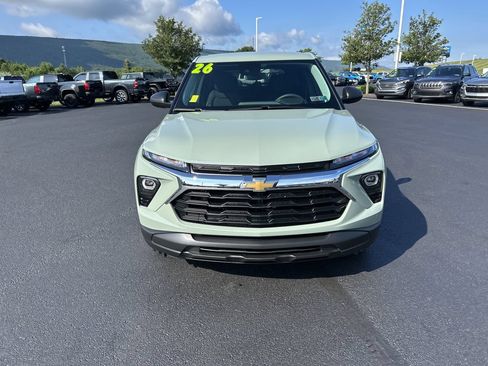New 2026 Chevrolet TrailBlazer LS w/ LS Convenience Package AWD/4WD image 2