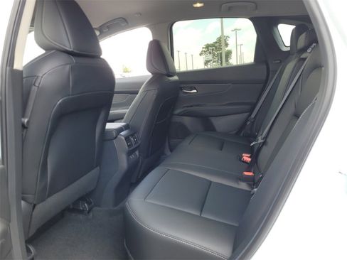 New 2025 Nissan Murano SV image 4