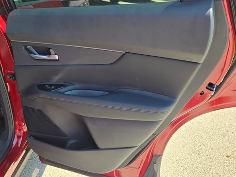 New 2025 Nissan Murano SV image 11