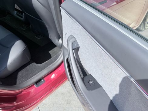 Used 2025 Tesla Model 3 RWD image 32