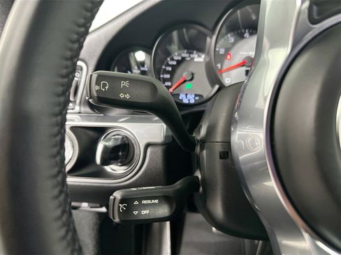 Certified 2019 Porsche 911 Carrera S image 43