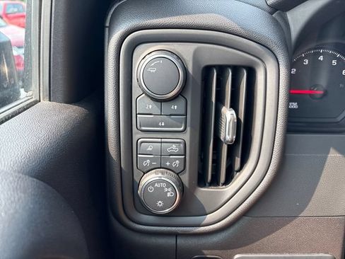 Used 2025 Chevrolet Silverado 2500 Custom w/ Custom Value Package AWD/4WD image 11