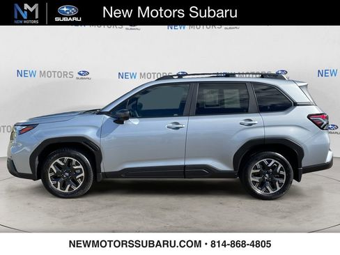Certified 2025 Subaru Forester Premium image 2