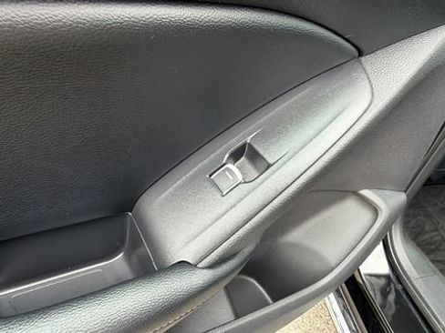 Used 2018 Honda Accord EX-L image 15