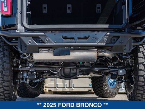 New 2025 Ford Bronco Badlands AWD/4WD image 49