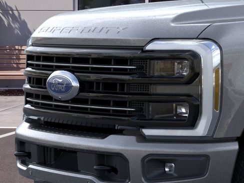 New 2026 Ford F250 4x4 Crew Cab Super Duty image 17