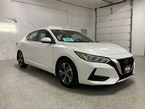 Used 2021 Nissan Sentra SV FWD image 4