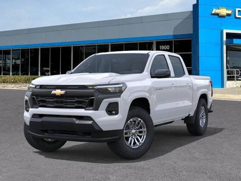 New 2026 Chevrolet Colorado LT w/ LT Convenience Package AWD/4WD image 6