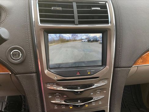 Used 2011 Lincoln MKX AWD w/ 102A Rapid Spec Order Code image 20