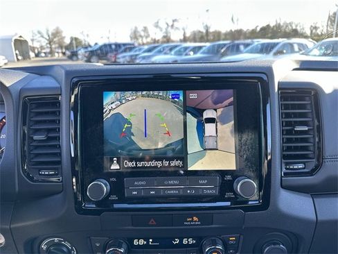 Used 2022 Nissan Frontier PRO-4X w/ Pro-4X Premium Package image 26