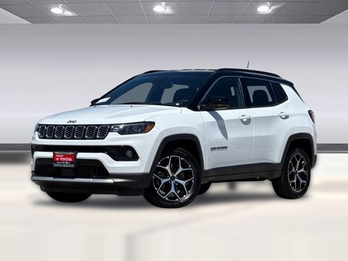 Used 2025 Jeep Compass Limited AWD/4WD image 23