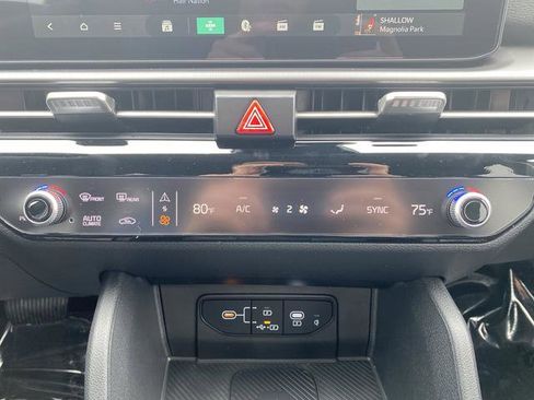 New 2026 Kia Sportage EX image 21