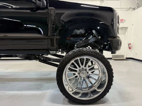 Used 2024 Ford F250 King Ranch image 24