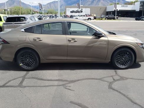 New 2026 Nissan Sentra SV FWD image 8