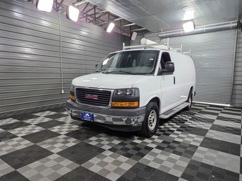 Used 2019 GMC Savana 2500 w/ Driver Convenience Package image 35