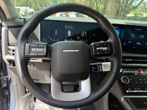 Used 2026 Hyundai Santa Fe SEL FWD image 28