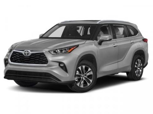 Used 2021 Toyota Highlander XLE image 1