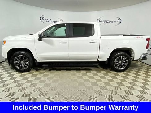 Used 2023 Chevrolet Silverado 1500 LT AWD/4WD image 3