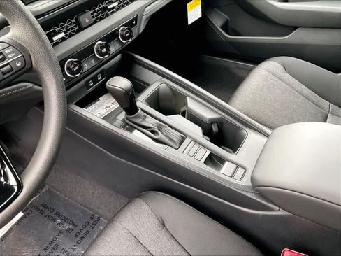 New 2025 Honda Accord SE image 14