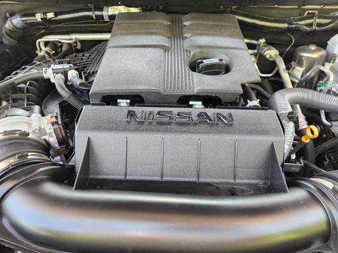 Used 2024 Nissan Frontier SV AWD/4WD image 31