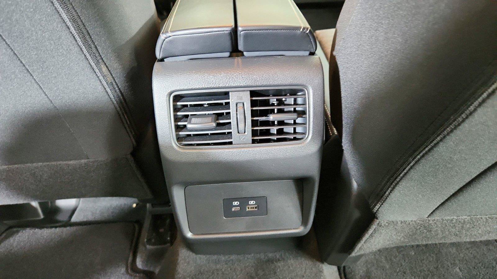 Used 2023 Nissan Rogue SV FWD image 21